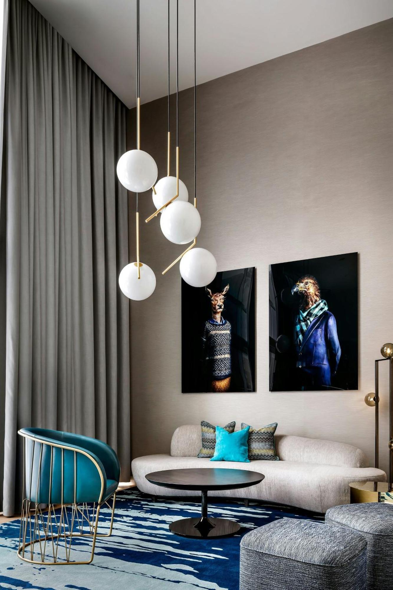 W 4* Montréal